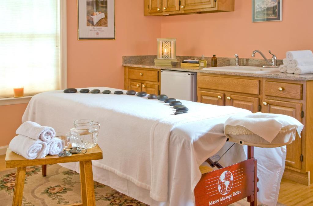 לינצ'בורג The Carriage House Inn B&B מראה חיצוני תמונה